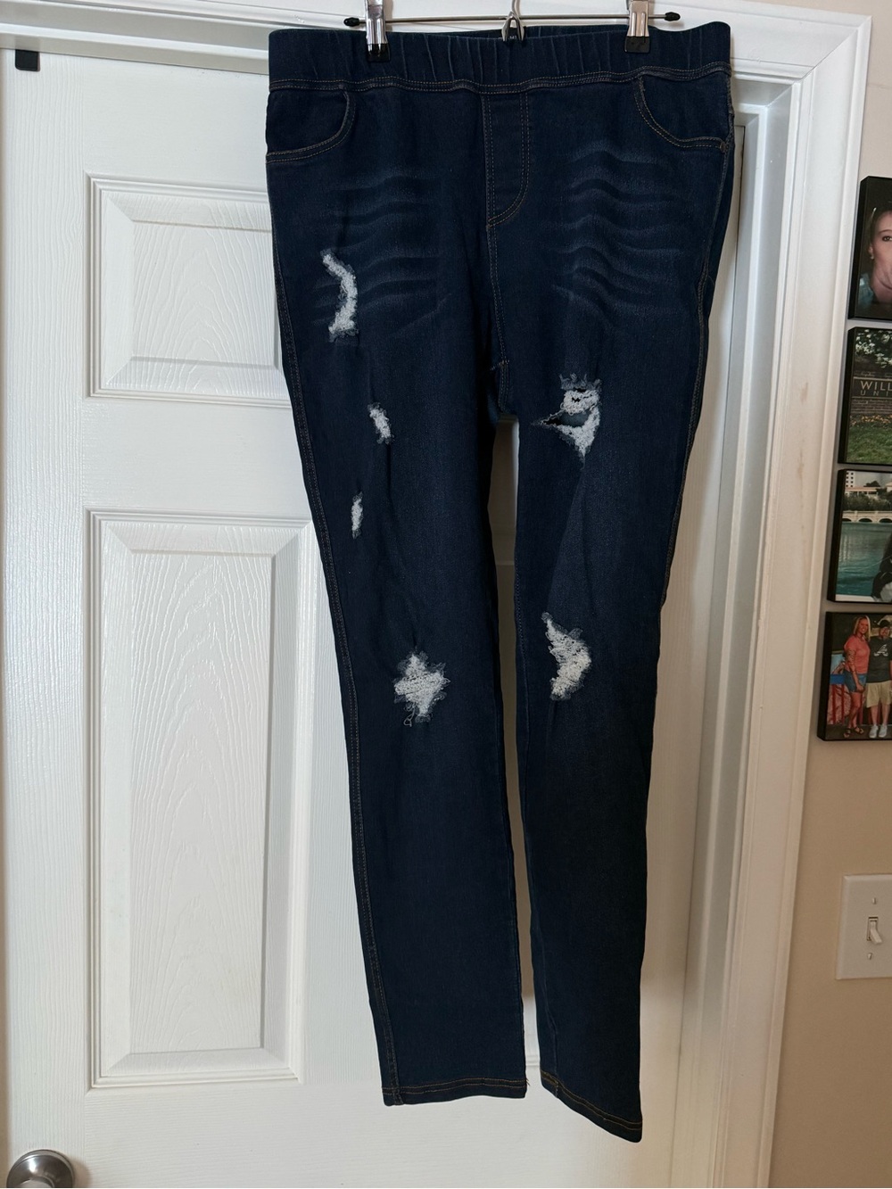 Dark Blue Distressed Women’s Jean Jeggings